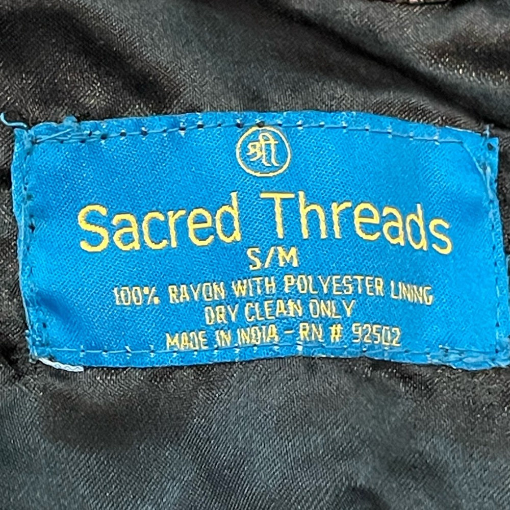 SOLD Colorful Quilted Patchwork Jacket Scared Threads Bohemian Embroidered - Picture 10 of 11